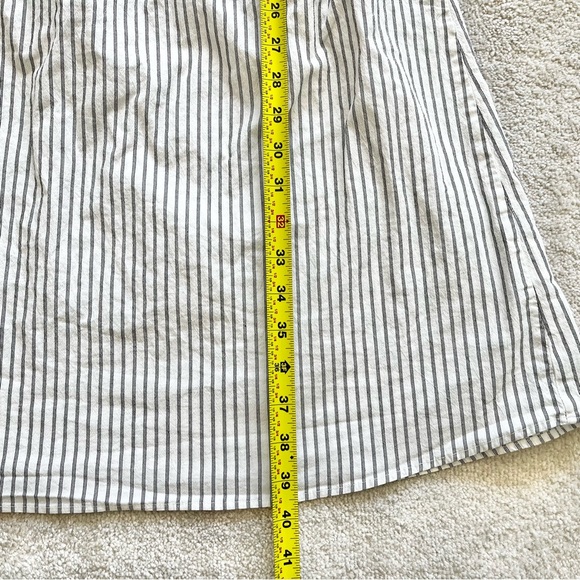 SOLIKA PINSTRIPED DRESS WITH POCKETS SIZE XS MINIMALIST CONTEMPORARY CHIC - Picture 9 of 11